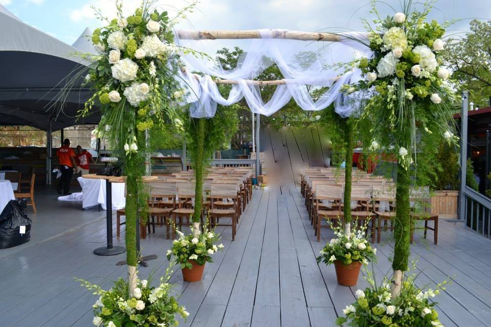 Aisle decoration