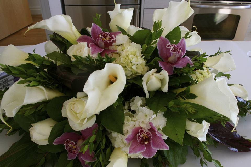 Uptown Danielas Flower Shop