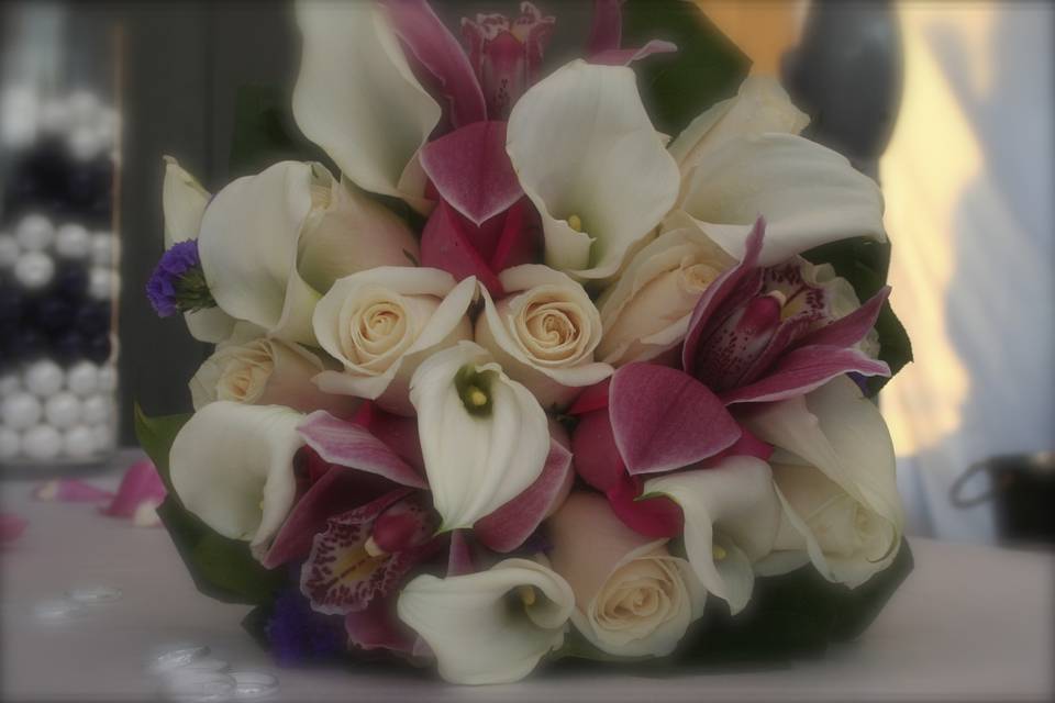 Uptown Danielas Flower Shop
