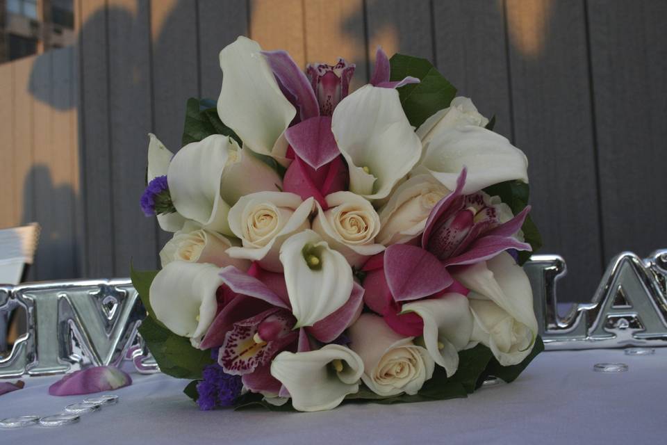 Uptown Danielas Flower Shop