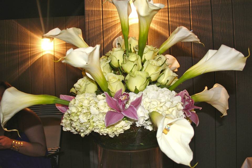 Uptown Danielas Flower Shop