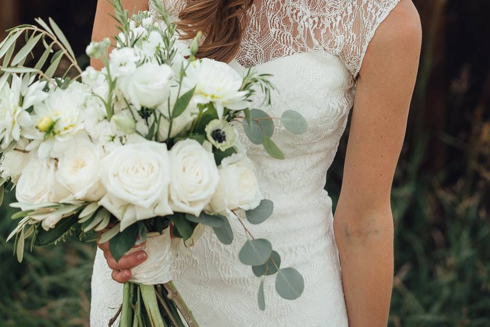 Bride holding her bouquet