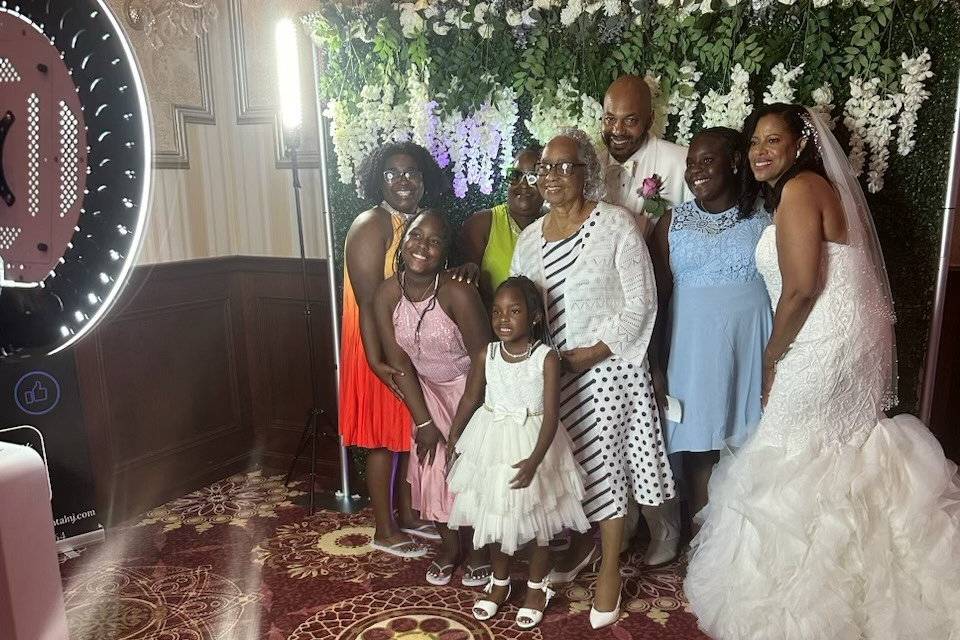 Selfie Booth at Wedding
