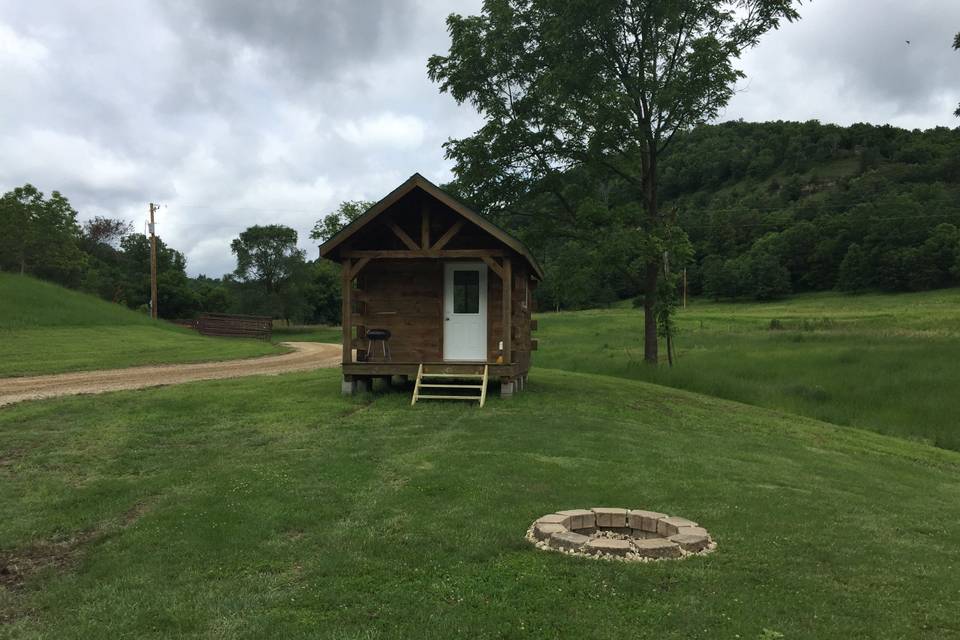 Fire pit and picnic table