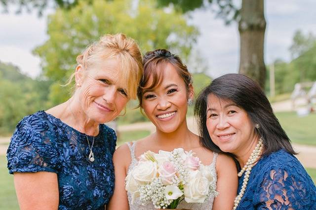 Mothers of bride and groom