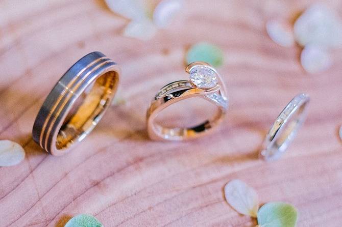 Rings on wood