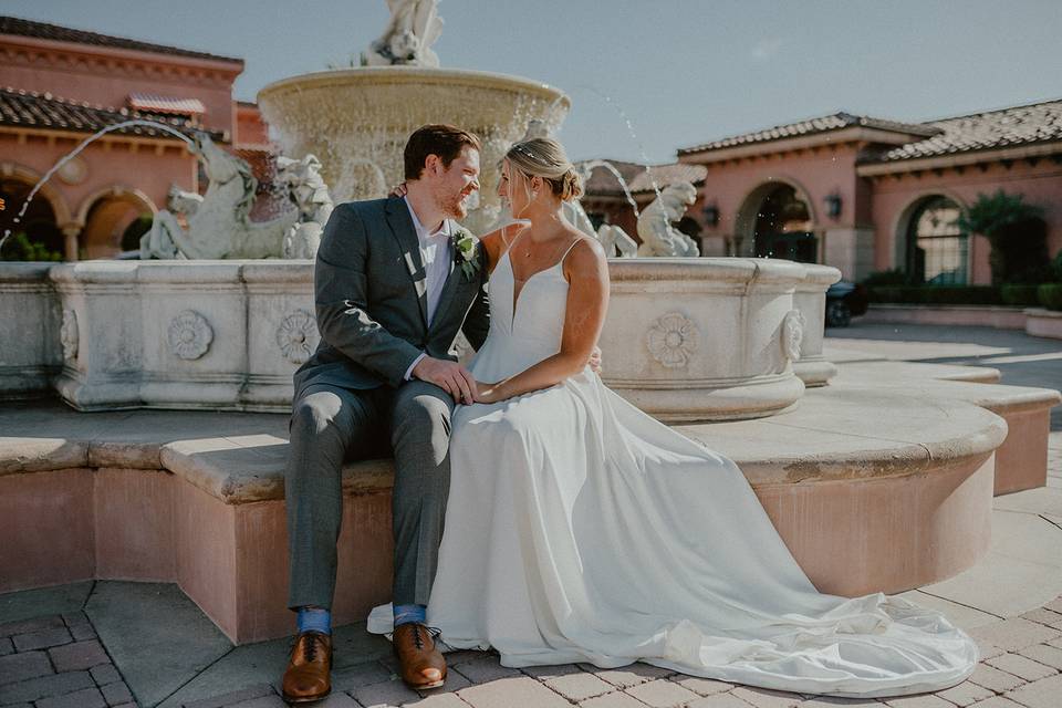 Fairmont Grand, Bride & Groom