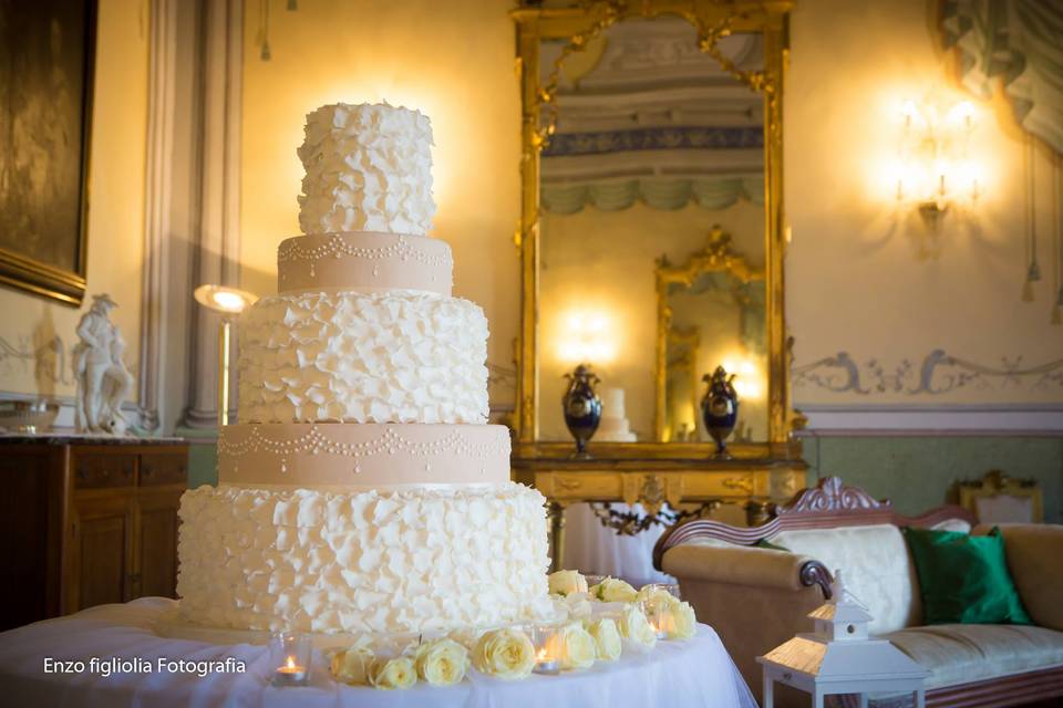 5-tier wedding cake