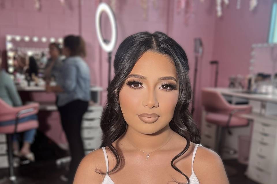 Soft Glam with Hollywood waves