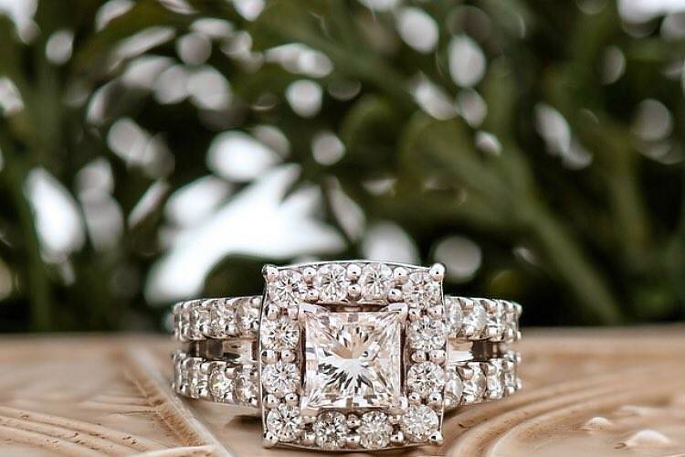 Icebox Diamonds & Watches