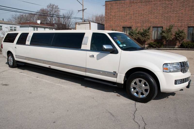 Echo Limousine