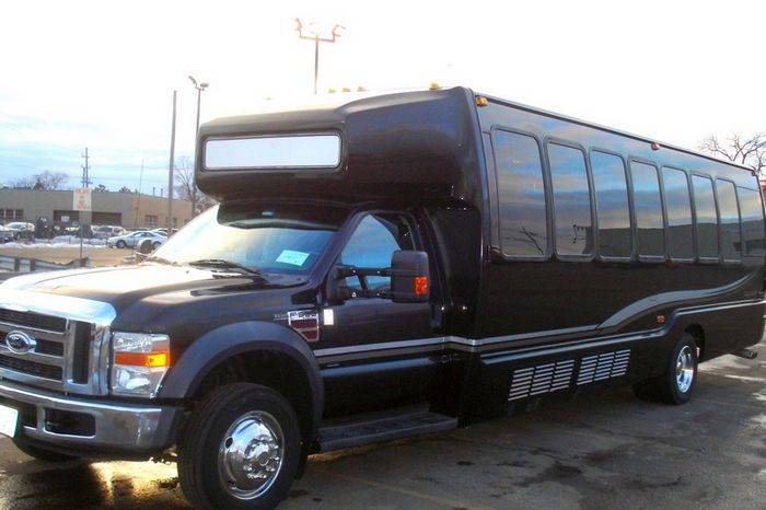 Echo Limousine