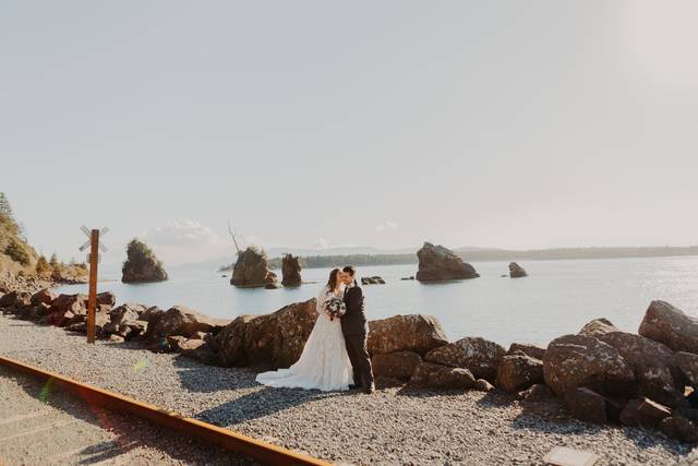 Rockaway Beach Elopement