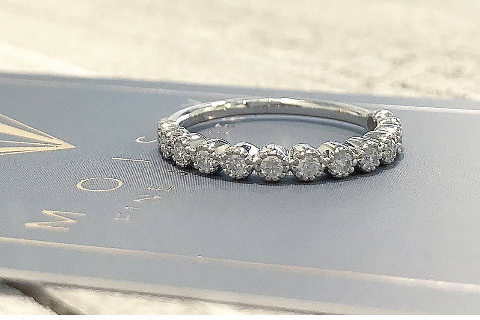 Moissanite Bands