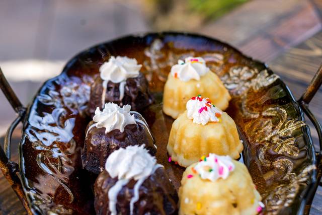 Mini Bundt Cakes