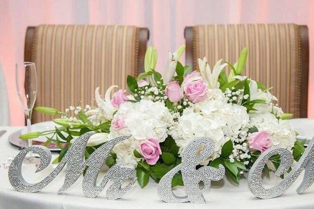Sweetheart table