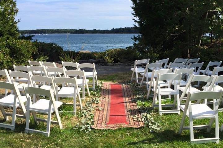 Island Wedding ceremony setup