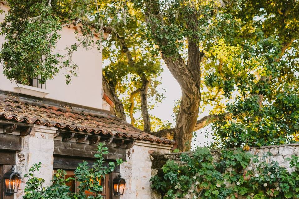 Holman Ranch Rose Patio