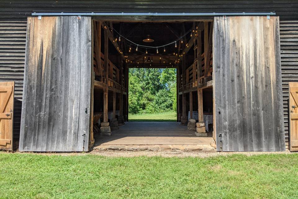 Barn with all doors open