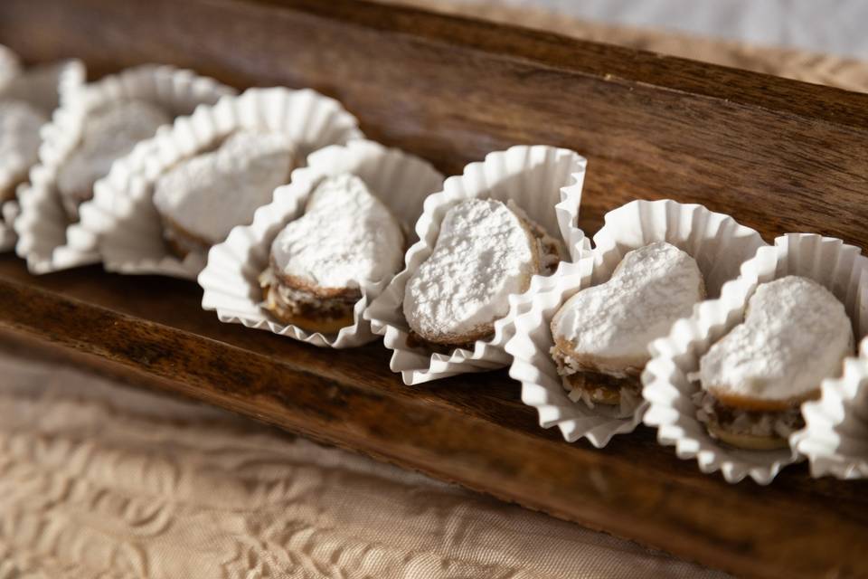 Mini Heart Alfajores