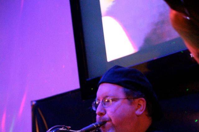 Saxophonist Jeff Carter