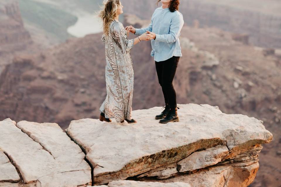 Engagement session in Moab