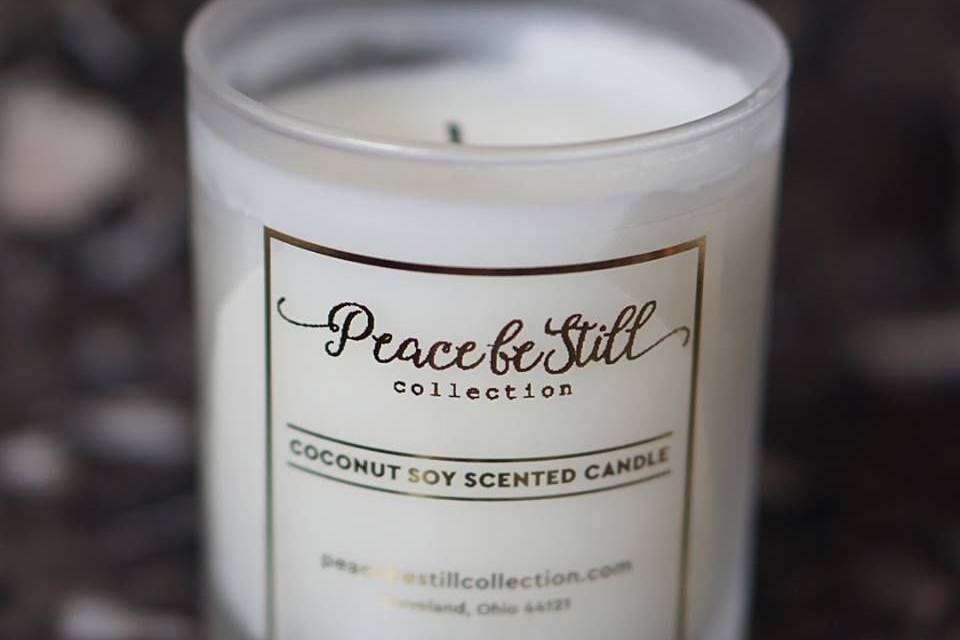 Coconut Soy Scented candles make great bridesmaids gifts