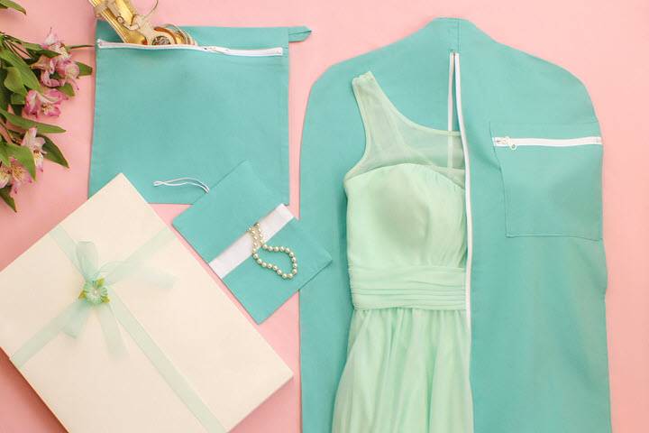 Match Bags To Your Dress Color