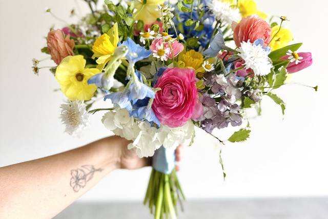 Colorful bridal bouquet