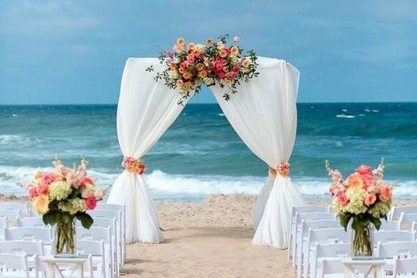Elegant Beach Ceremony