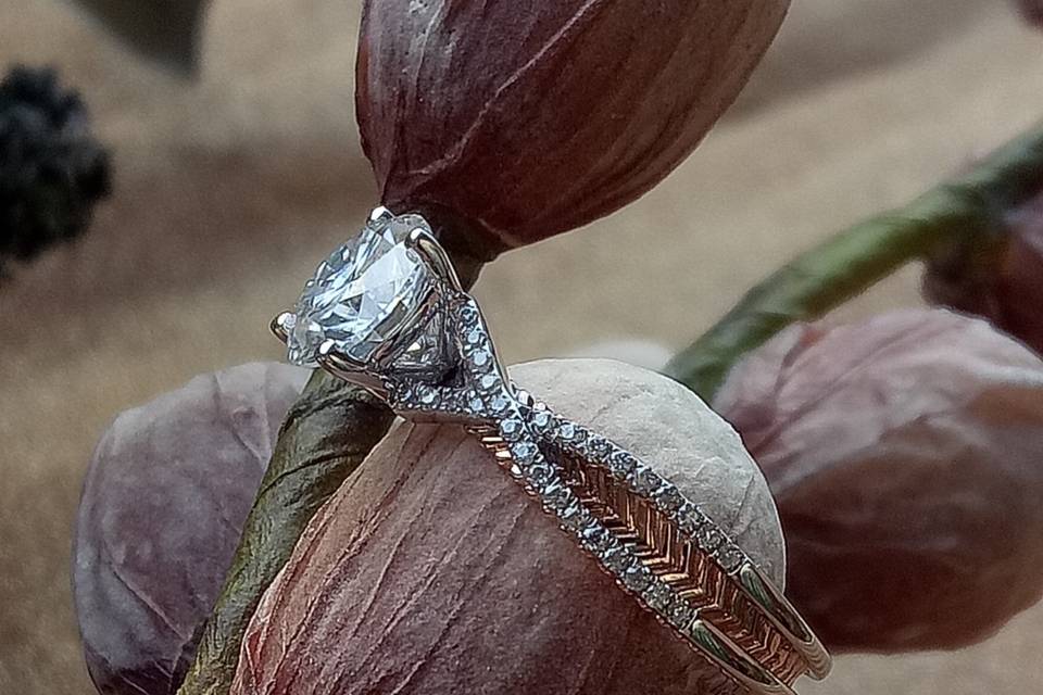 Doveggs Engagement ring