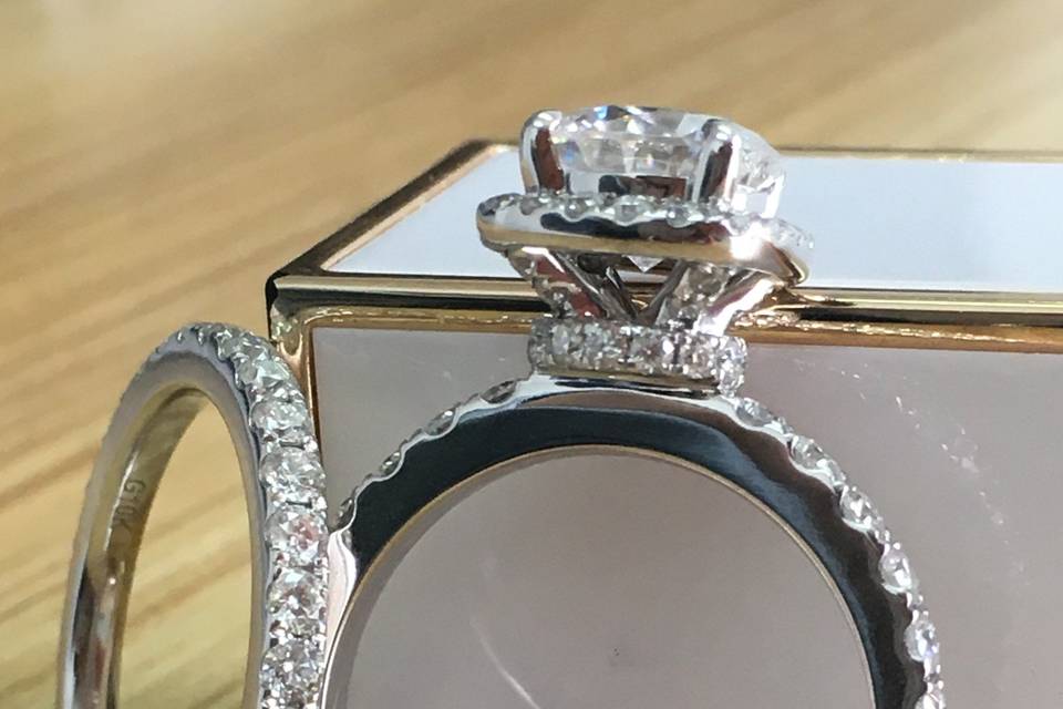 Doveggs engagement ring