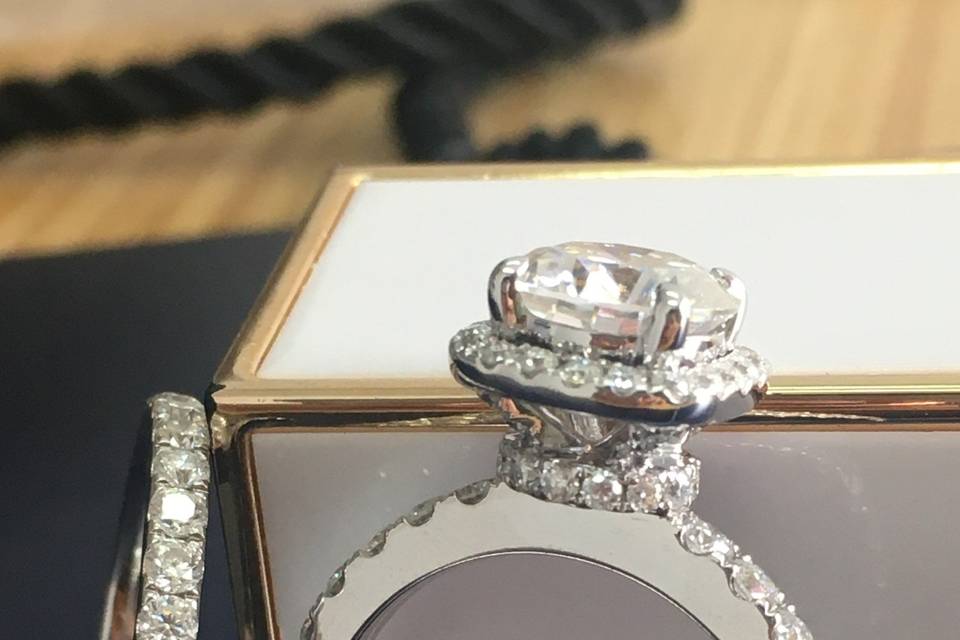 Doveggs engagement ring