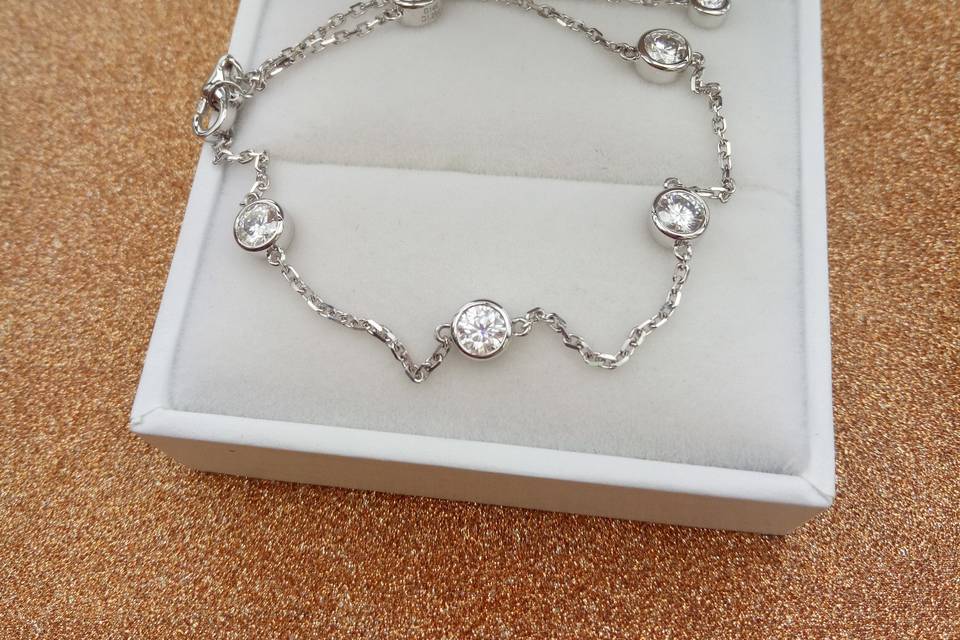 Doveggs bracelet