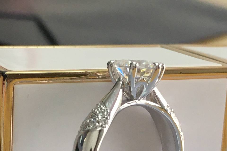 Doveggs engagement ring