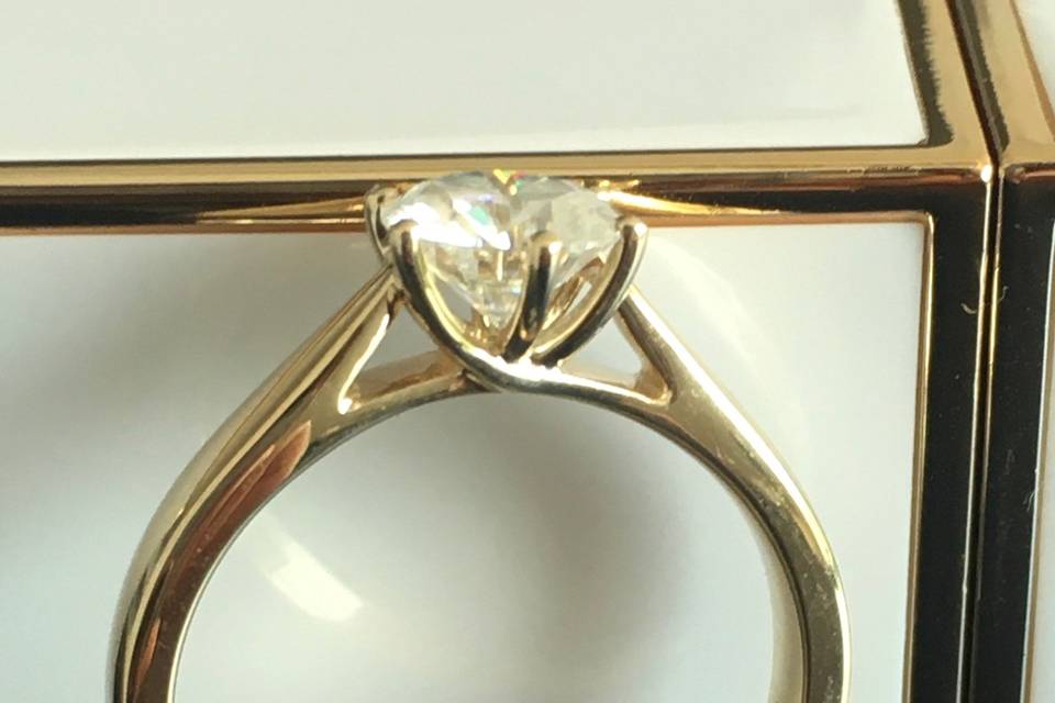 Doveggs engagement ring