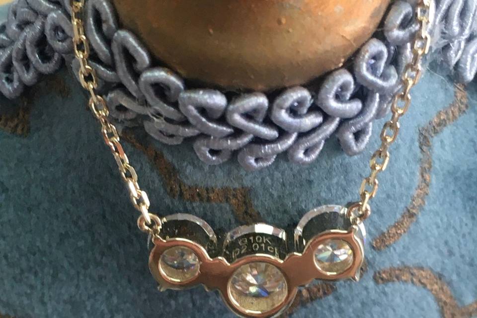 Doveggs Necklace