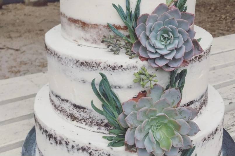 Blue Floral Cake