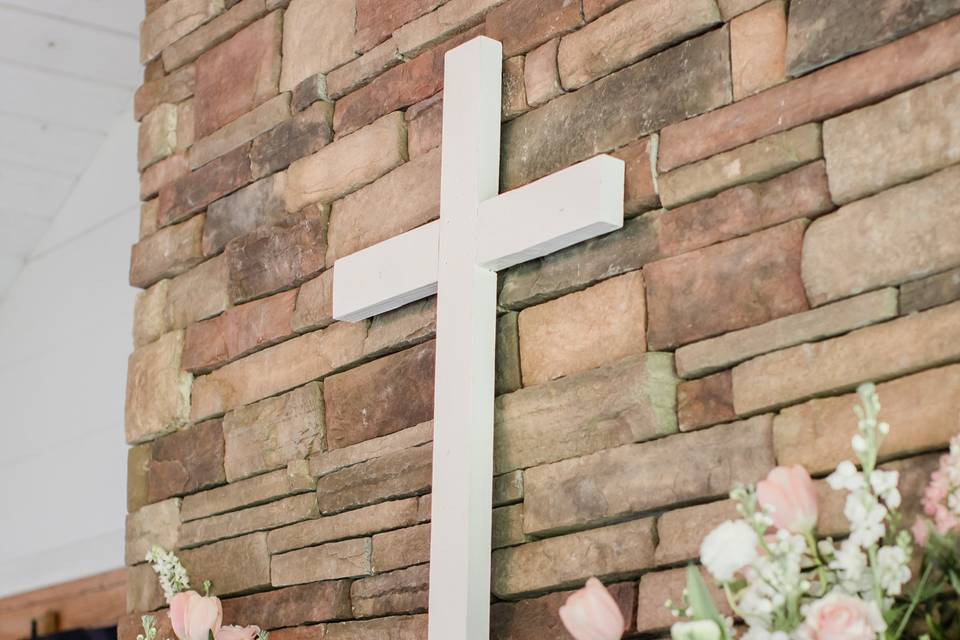 Cross and flowers