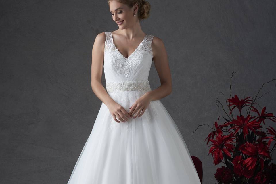 OTR by Bonnie Bridal sz 14