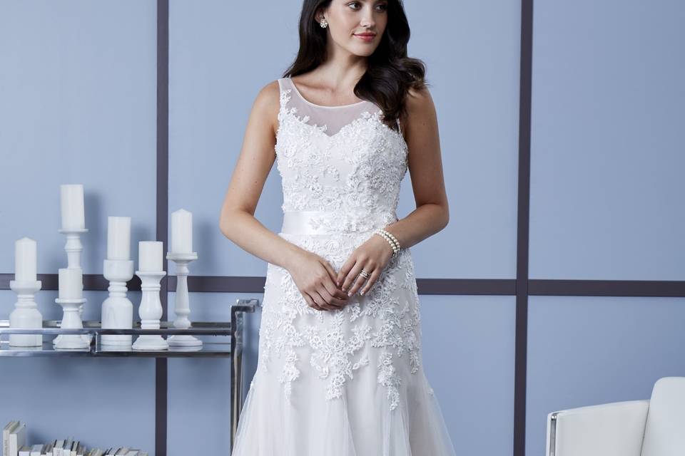 Off-the-rack Romantic Bridals