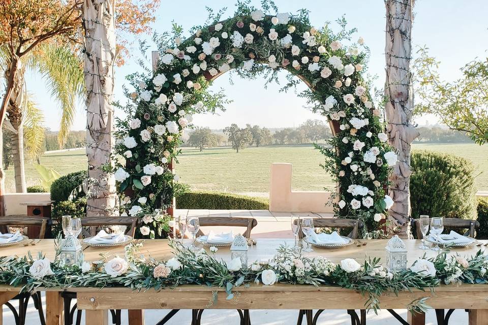 Reception head table