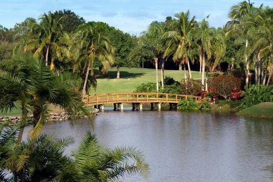 The Falls Club of the Palm Beaches