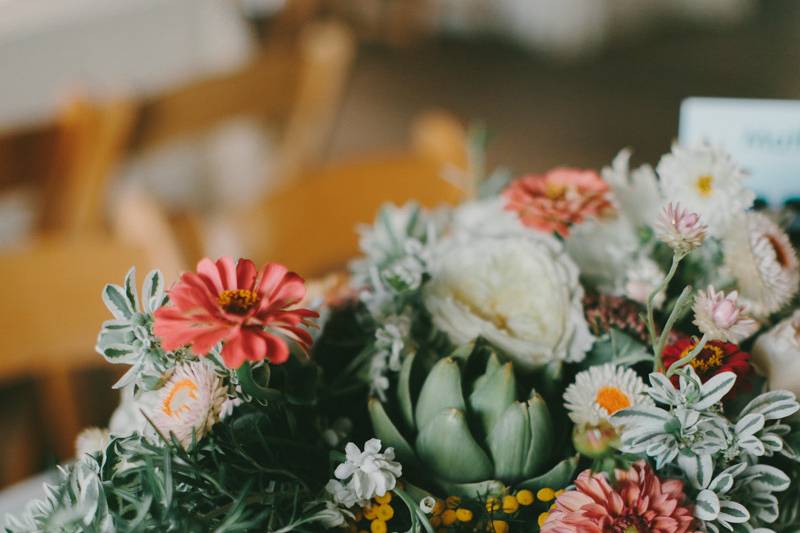 Flower arrangement