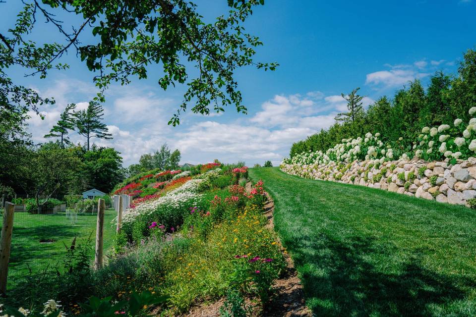 Stonecliffe Grounds