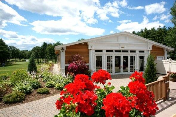 Hawk's Landing Country Club