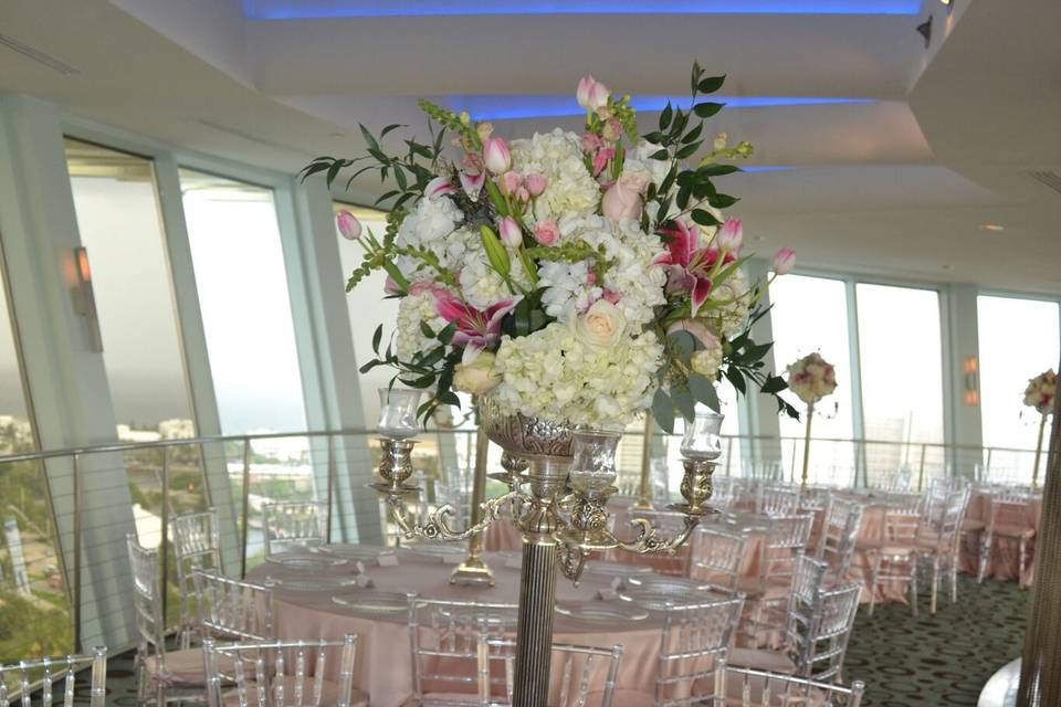 Tall table centerpiece