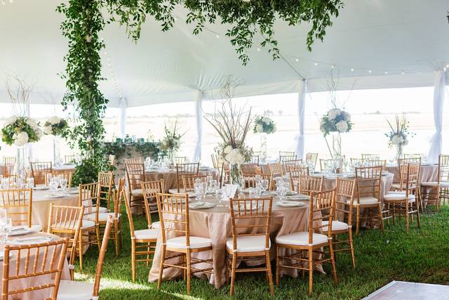 Gold Chiavari Chairs Rental Houston - Love Of Parties