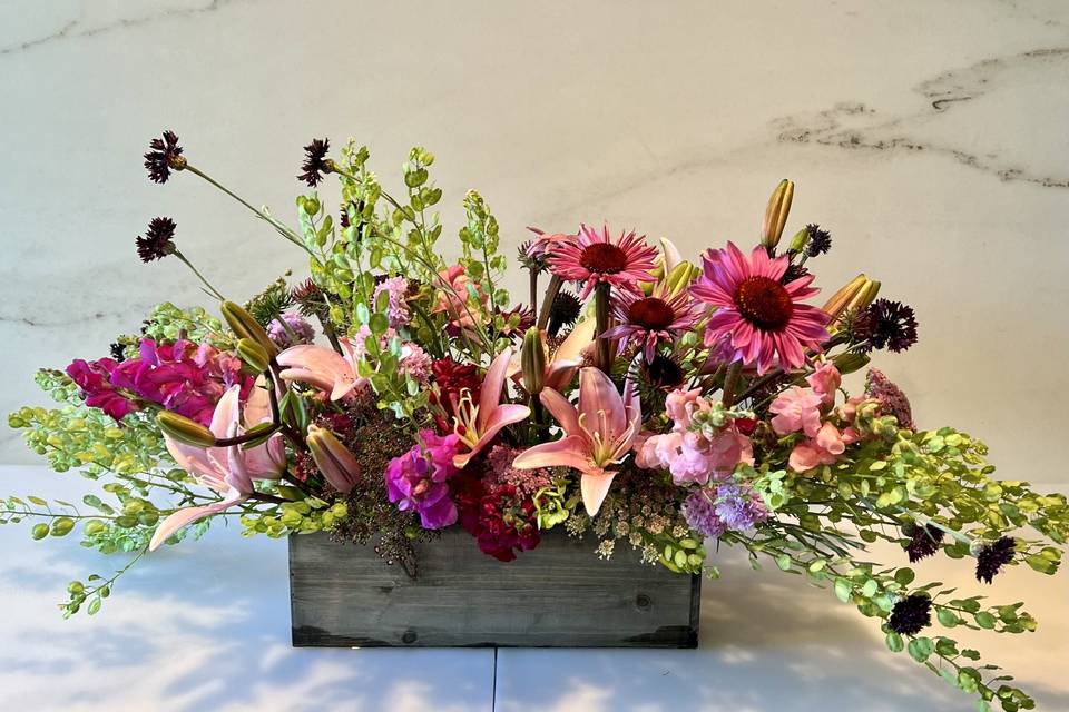 Dusty Pink Oblong Centerpiece