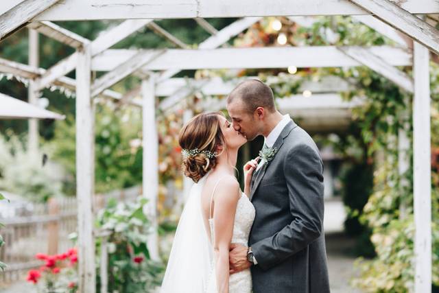 Newlyweds kiss